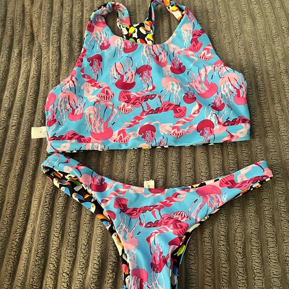 Reversible Two Piece Bikini Top and Bottom - Picture 2 of 2